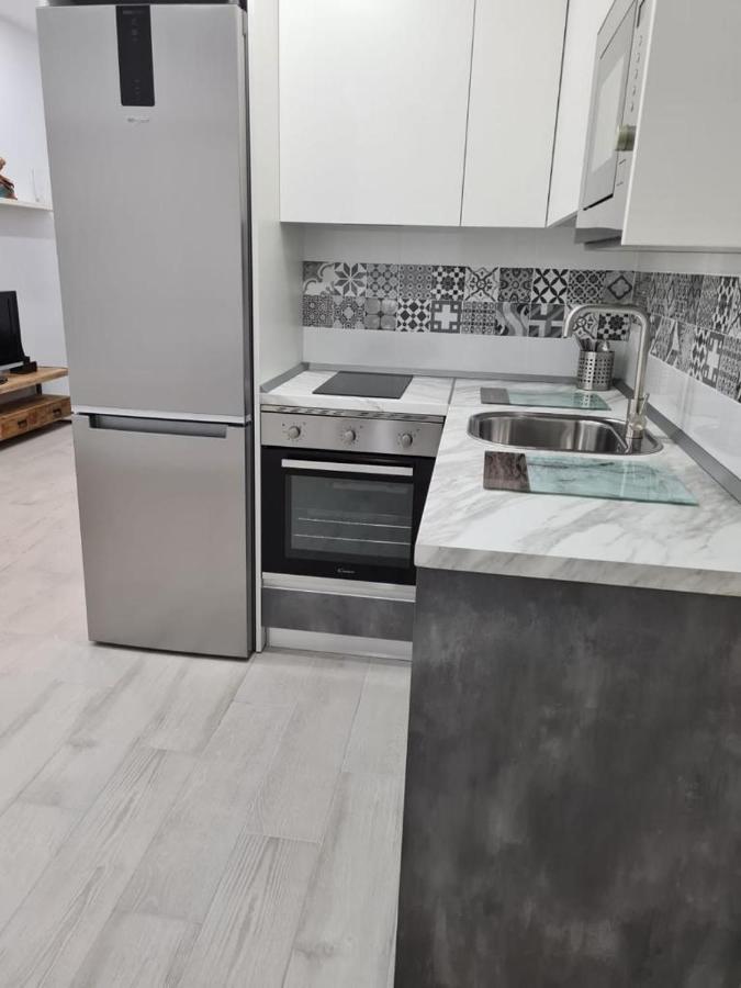マドリードApartamento Pet-Friendly En Atocha By Bebalmyアパートメント エクステリア 写真