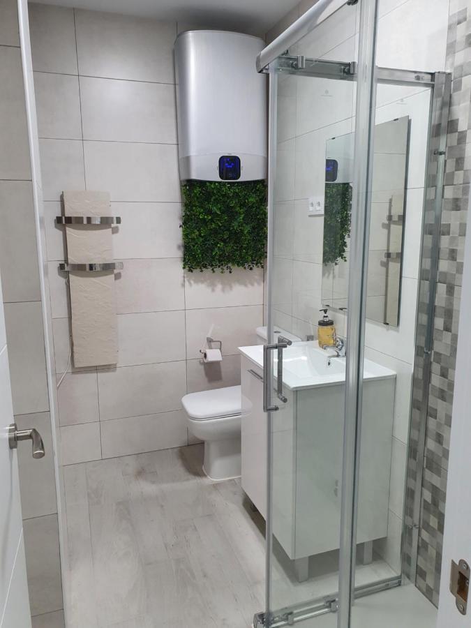 マドリードApartamento Pet-Friendly En Atocha By Bebalmyアパートメント エクステリア 写真